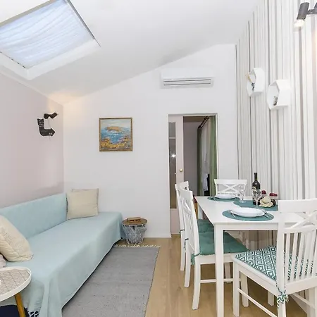 Taida Apartment Split